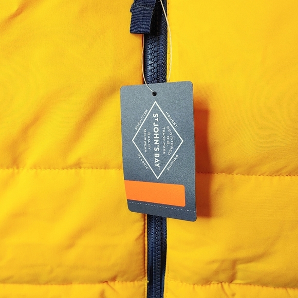 St. John's Bay puffer vest. Blue and yellow, Small - Picture 4 of 7